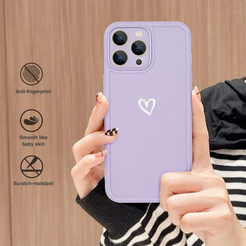 iPhone 13 Pro Max Lila Szilikon Tok Fehér Szívecskékkel - Ütésálló, Lányos