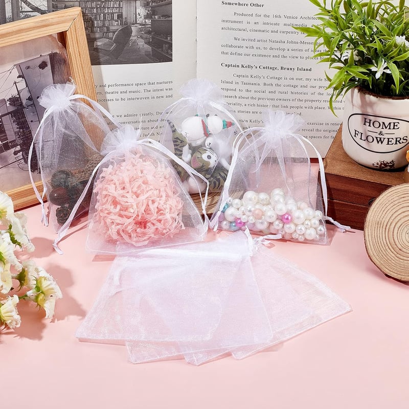 PandaHall Elite Fehér Organza Ajándéktasak Szett - 100 db Matt Ékszertasak Esküvőre, Karácsonyra - Húzózsinóros Ékszertartó Tasak 10x8cm