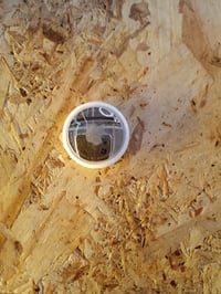 Localizator Bluetooth Apple AirTag de generația a 2-a pentru breloc și portofel, 1 bucată — zgâriat, pătat, fără cutie (stare: vezi a 2-a imagine) 2