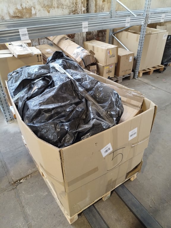 Vegyes raklap R00463 · 30 db vegyes elektronikai & háztartási termék