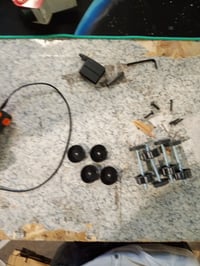 Regalo biztonsági boltíves babakapu ajtókhoz és lépcsők aljához, 75-87 cm nyíláshoz, nyomásra — hiányzó csavar (állapot: lásd a 2. képet) 4
