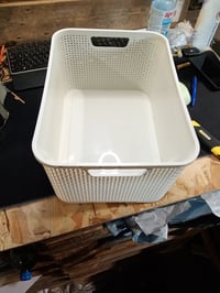 Coș de depozitare din plastic BranQ Home Essential cu model de ratan împletit, mărimea L, 19 litri, culoarea crem, 1 bucată 4