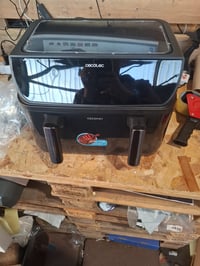Friteuză cu aer cald Cecotec Cecofry&Grill Duoheat 10000 — defectă, pentru piese: afișaj defect, doar butonul de pornire (stare: vezi imaginea a 2-a) 2