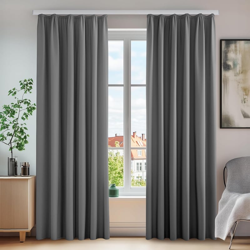 Deconovo Sötétítő Függöny Hőtartó Polyester Anyagból - Világosszürke Fényzáró Függönypár Ráncolt Szalaggal, 245x140 cm, Hőszigetelő