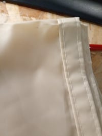 Ufamiluk trokutasto sjenilo 1,6x1,6x1,6 m, prljavo bijelo, vodootporno, 95% UV zaštita, tenda za vrt, terasu i bazen, korišteno 4