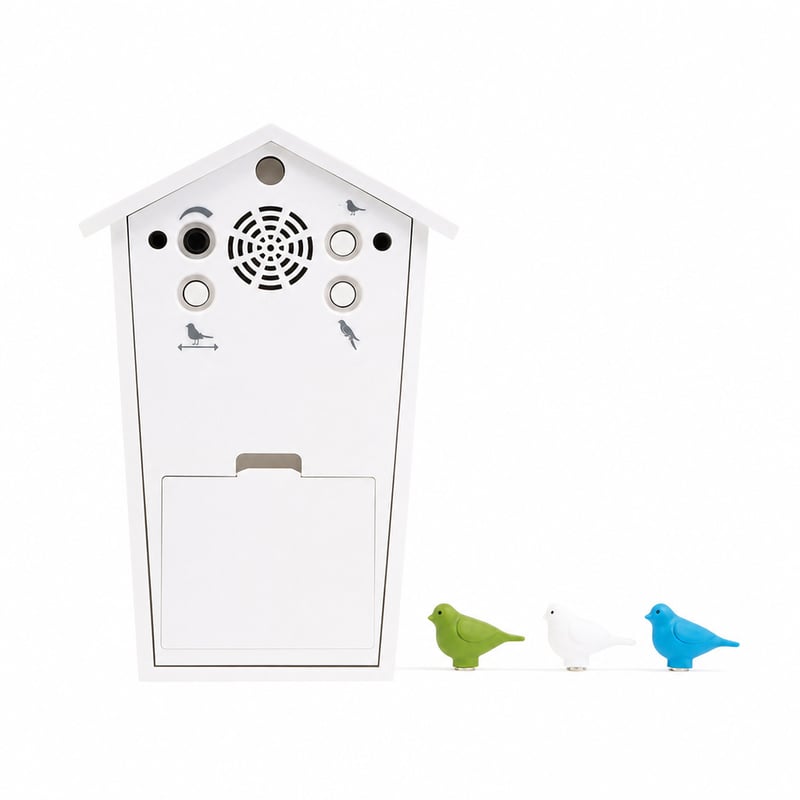 Dizajnové kukučkové hodiny KOOKOO BirdHouse Mini, biele, s funkciou 12 vtáčích zvukov – poškodené, na náhradné diely/opravu (stav: pozri 2. obrázok)