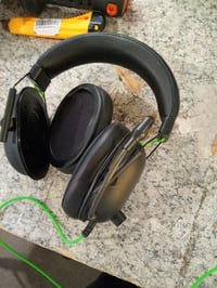 Drôtové herné slúchadlá Razer BlackShark V2 X – Triforce 50mm, 7.1 — zapáchajúce vnútro, odlepený náušník (stav: pozri 2. obrázok) 3