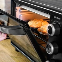 Mini rúra Cecotec Bake&Toast 2300 Black, 23 l, 1500 W, 230 °C, gril a kombinované režimy ohrevu, dvojité sklenené dvierka, 60-minútový časovač, tácka na omrvinky 5