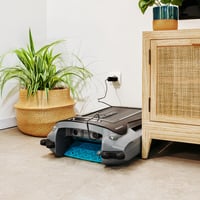 Cecotec Conga Pooldroid AquaSkater Medence Tisztító Robot Felszínhez és Vízvonahoz, Napelemes Töltés, 16h Autonómia, 4,5L Kosár, 187,5μm Szűrő 6