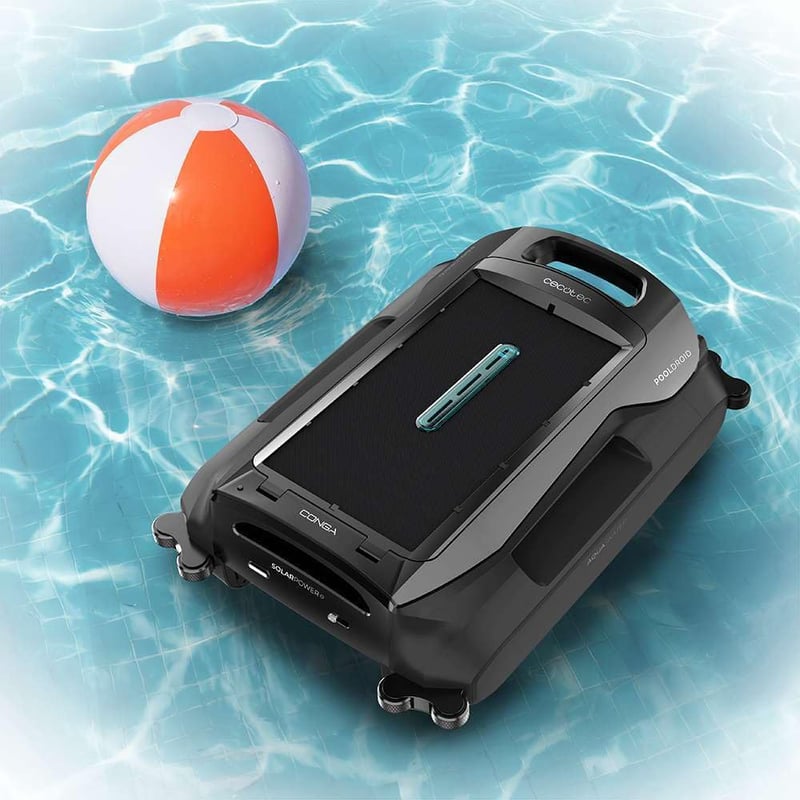Cecotec Conga Pooldroid AquaSkater Medence Tisztító Robot Felszínhez és Vízvonahoz, Napelemes Töltés, 16h Autonómia, 4,5L Kosár, 187,5μm Szűrő