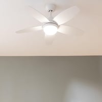 Stropný ventilátor so svetlom Cecotec EnergySilence Aero 4200 LightWood, 106 cm, 53 W motor, 15 W LED, diaľkové ovládanie, 5 lopatiek, 3 rýchlosti, bielo-hnedý 3