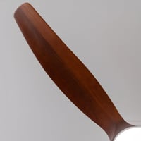 Stropný ventilátor Cecotec EnergySilence Aero 5230 White&BlackWood s osvetlením a diaľkovým ovládaním, 132 cm, 40W DC motor, LED, 6 rýchlostí, zimný/letný režim 6