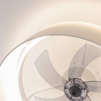 Stropný ventilátor so svetlom Cecotec EnergySilence LampAero 650 White Design, jednosmerný motor, 20 W, 45 W LED, priemer 43 cm, 5 lopatiek, 6 rýchlostí, t 6