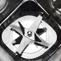 Cecotec Power Black Titanium 2000 Pro turmixgép – 2000 W, 8 keverőpenge, fekete titán bevonat, 3 program, BPA-mentes, négyszögletes kancsó 3
