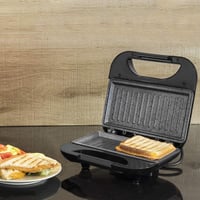 Cecotec szendvicssütő grill felülettel, 2 szendvicshez, 750W, nem tapadó bevonat 4