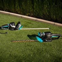 Škare za živicu Cecotec TitaniumSword 610 XL - duljina reza 61 cm, 500 W, motor bez četkica, titanijske oštrice, debljina grana 20 mm, rotirajuća ručka 4