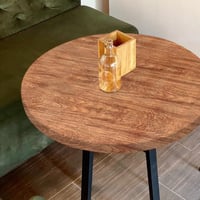 CEWROM Umývateľný okrúhly obrus 120 cm, vodoodolný vonkajší záhradný obrus do reštaurácie a na záhradu, hnedý 1