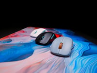 Ultraľahká herná myš Cherry Xtrfy M64 Wireless – biela 7
