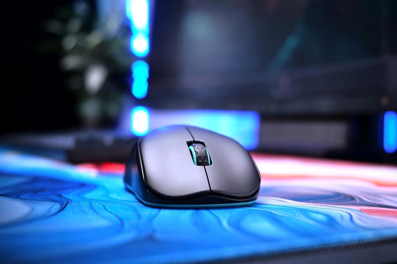 CHERRY XTRFY M68 Wireless ultrakönnyű gamer egér 2.4GHz fekete - black