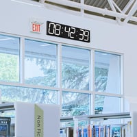 CHKOSDA Óriási LED Falióra Automatikus Dimmerrel, Távirányítós Számláló, 70cm Kijelző, Fehér 6