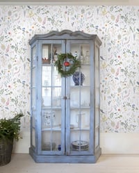 CiCiwind Öntapadós Tapéta Fehér Virágmintás 41x300cm Vízálló PVC Bútorfólia Faldekoráció Szekrény Bútor Felújításhoz 9