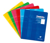 Clairefontaine 3997C Clairefontaine bilježnica s klamiranim uvezom – 17x22 cm – 32 stranice, crtovlje 5 mm – bijeli papir 90 g – laminirane korice, slučajna boja 1
