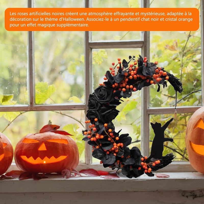 CLKE Halloween Ajtódísz - Fekete Macskás Holdkoszorú Fekete Rózsákkal és Vadgyümölcsökkel - Ajtóra Akasztható Dekoráció