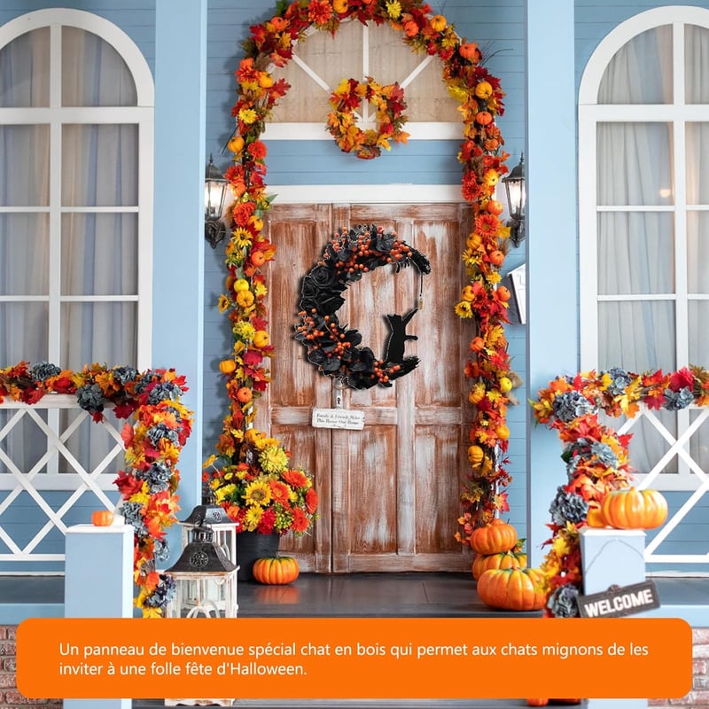 CLKE Halloween Ajtódísz - Fekete Macskás Holdkoszorú Fekete Rózsákkal és Vadgyümölcsökkel - Ajtóra Akasztható Dekoráció