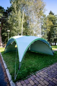 Bočná stena pre altánok Coleman Event Shelter Pro XL 4,5 x 4,5 m, nepremokavý bočný panel aj ako ochrana pred slnkom, zelená 3