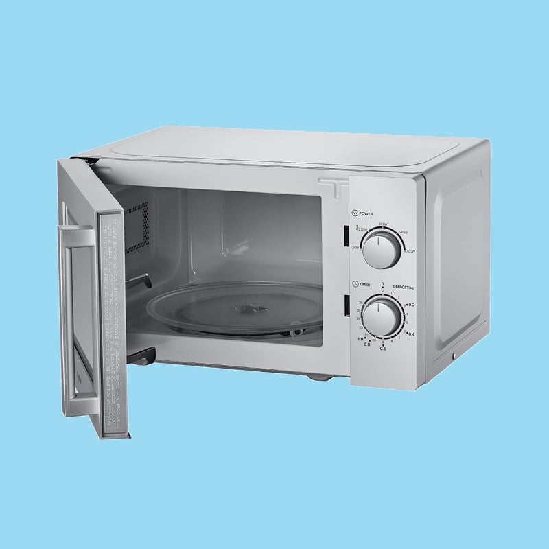 Comfee CMSN 20 si mikrohullámú sütő 20L 700W ezüst színben, egykamrás, 5 teljesítményszint, belső világítás, gyors kiolvasztás, 360 fokos fo
