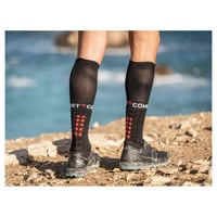 COMPRESSPORT Full Socks Run Kompresné bežecké ponožky unisex - čierne, veľkosť 45-48 (EU) - podpora svalov, na beh a triatlon 3