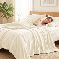 Pătură pufoasă din pluș CozyLux 130x150 cm, cuvertură caldă și moale de culoarea cremei pentru canapea și pat 7