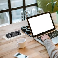 CPROSP Beépíthető Aljzat 2 USB-vel, Összecsukható Munkalapba Süllyeszthető Fehér 7