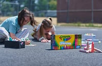 Sada umývateľných chodníkových kried Crayola 64 ks, farebné kriedy na chodník pre deti od 4 rokov, na kreslenie v škole a vo voľnom čase 4