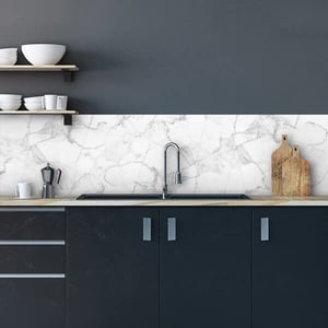 CREARREDA samoljepljiva kuhinjska zidna obloga od PVC-a 190x60 cm s uzorkom bijelog mramora, vodootporna i izdržljiva kuhinjska zaštitna obloga, proizvedeno u Italiji