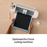 Set mixt de plăci de tăiere Cricut 30,5 x 30,5 cm, 8 buc - 4 StandardGrip, 2 LightGrip, 2 StrongGrip - pentru mașinile Explore și Maker 7