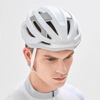 CRNK Helmer Hyper ultrakönnyű kerékpáros sisak mágneses zárral, állítható 8