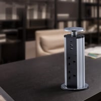 Výsuvná zásuvka na stôl CURUK s USB-C a 2 nabíjacími USB portmi, 3 zásuvkami na kuchynskú pracovnú dosku, strieborná, 10x10 cm 6