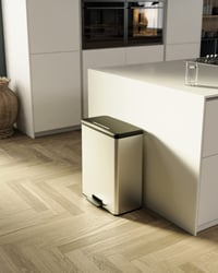 Curver Deco 65 literes téglalap alakú szemetes, metálszürke, konyha, mosókonyha, garázs, 486x284x615 mm, 100% újrahasznosított PP 3