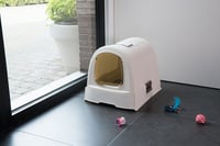 Krytá toaleta pre mačky Curver Petlife s lopatkou - biela - 51,5x38,5x40 cm 8
