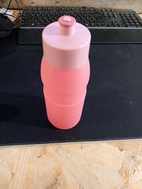 Bidon sport Mepal Ellipse 500 ml, Vivid Mauve, cu pipetă moale retractabilă, lavabil în mașina de spălat vase, folosit (stare: vezi poza a 2-a) 2