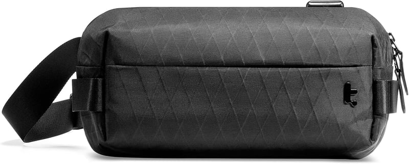 TomToc X-Pac vízálló mini oldaltáska 4L - Kompakt unisex válltáska