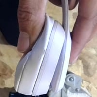 Bezdrôtové Bluetooth slúchadlá Beats Solo 4, matné — Na výrobku sú viditeľné výrazné známky používania (stav: pozri 2. obrázok) 4
