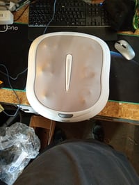 Masážne zariadenie na nohy Beurer FM 60 Shiatsu, s 18 masážnymi hlavicami, vyhrievaním — Na spodnej strane sú nápisy červenou fixkou (stav: pozri 2. obrázok) 3