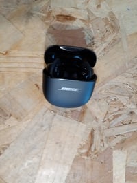 Bose QuietComfort Ultra Earbuds Bluetooth Zajszűrő Fülhallgató Térhangzással, Fekete — kábelek nélkül, használt (állapot: lásd a 2. képet) 2