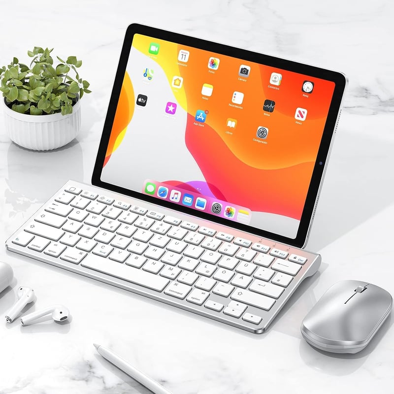 OMOTON Bluetooth Billentyűzet Mac-hez, Olasz Kiosztás, Numerikus Billentyűzet, MacBook Air/Pro/iMac Kompatibilis, Fehér