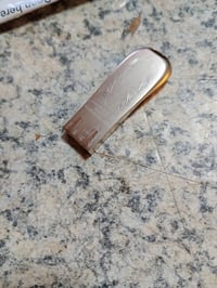 USB kľúč SanDisk Ultra Luxe 256 GB USB 3.2 Gen 1, rýchlosť čítania 400 MB/s, kovové telo, strieborná farba, ochrana heslom, používaný 3