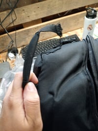 Amazon Basics veliki ruksak za DSLR fotoaparat - crni - 30x15x37 cm — bez otkinute ručke (stanje: vidi 2. sliku) 2