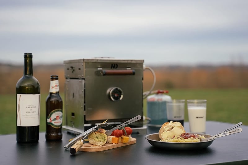 New Direction Tackle Rozsdamentes Acél Hordozható Gázfőző - Multifunkciós Kemping Tűzhely és BBQ Grill Sütő Horgászathoz és Kültéri Kirándul