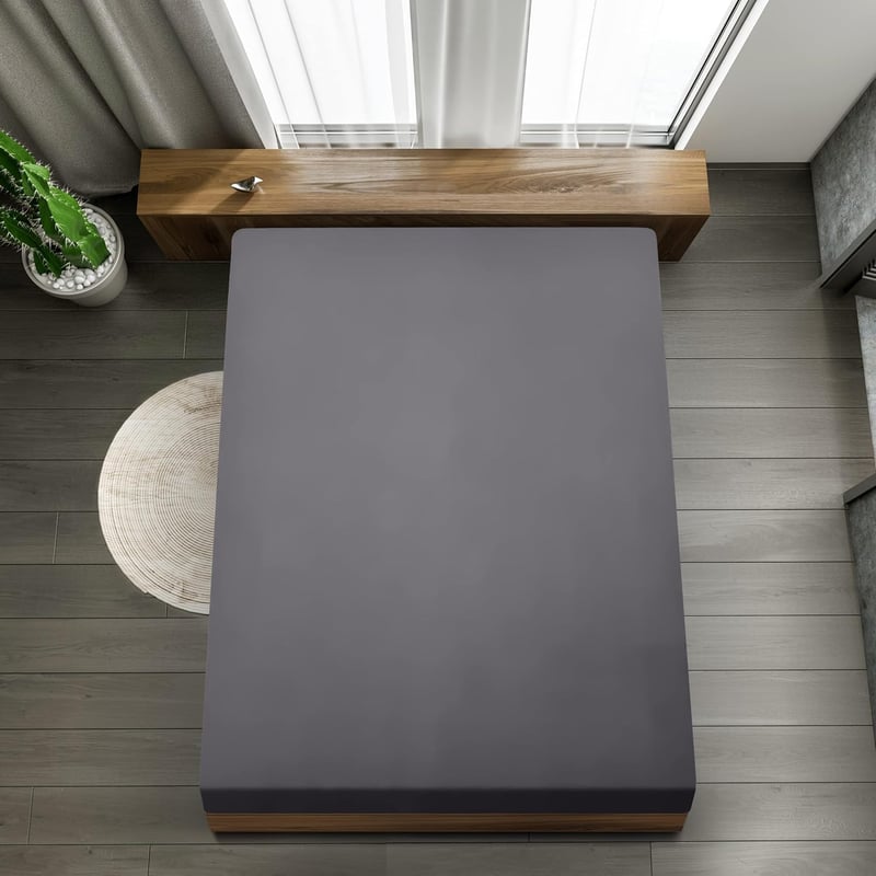 Utopia Bedding Szürke Mikroszálas Gumis Lepedő 200x200 cm - 35 cm Mély